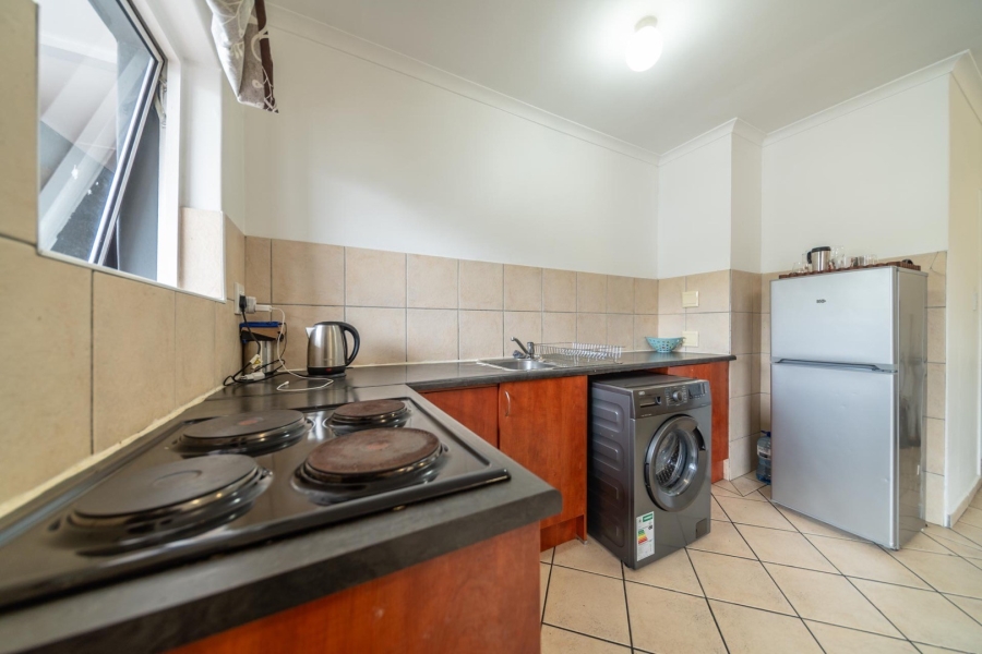 To Let 1 Bedroom Property for Rent in Cloetesville Western Cape